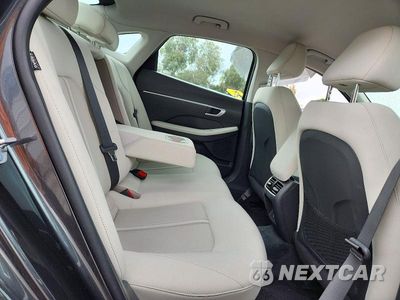 Zdjęcie 10 z 12 samochodu: 2025 HYUNDAI SONATA HYBRID SEL VIN:KMHL34JJ2SA121625 - miniatura