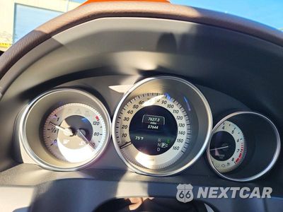 Zdjęcie 9 z 12 samochodu: 2017 MERCEDES-BENZ E 400 VIN:WDDKJ6FB8HF361010 - miniatura