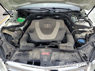 Zdjęcie 11 z 12 samochodu: 2011 MERCEDES-BENZ E 350 4MATIC VIN:WDDHF8HB4BA484859 - miniatura