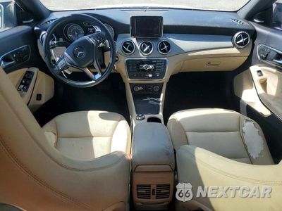 Zdjęcie 8 z 12 samochodu: 2014 MERCEDES-BENZ CLA 250 VIN:WDDSJ4EBXEN035782 - miniatura