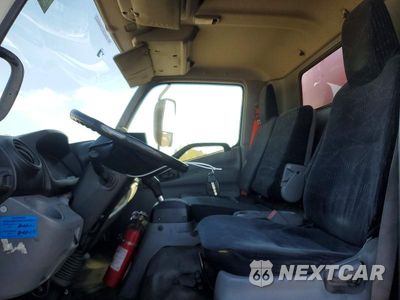 Zdjęcie 7 z 13 samochodu: 2017 HINO 195 BOX TRUCK VIN:JHHSDM2HXHK005551 - miniatura