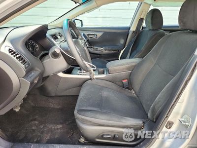 Zdjęcie 7 z 12 samochodu: 2015 NISSAN ALTIMA 2.5 S VIN:1N4AL3AP8FN369005 - miniatura