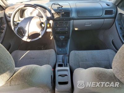 Zdjęcie 8 z 13 samochodu: 2001 SUBARU FORESTER L VIN:JF1SF63511H727707 - miniatura