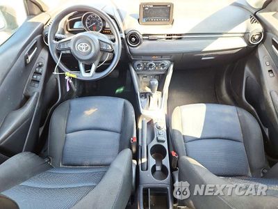 Zdjęcie 8 z 12 samochodu: 2020 TOYOTA YARIS HATCHBACK LE VIN:3MYDLBJV7LY700317 - miniatura