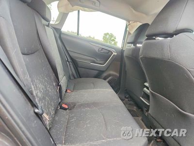 Zdjęcie 11 z 13 samochodu: 2020 TOYOTA RAV4 LE VIN:2T3F1RFV4LC124711 - miniatura
