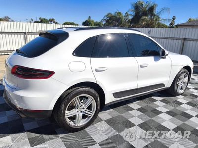 Trzecie zdjęcie samochodu z tyłu: 2016 PORSCHE MACAN S VIN:WP1AB2A57GLB45743 - miniatura