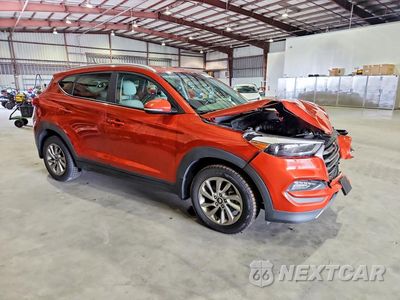 Czwarte zdjęcie samochodu z boku: 2016 HYUNDAI TUCSON ECO VIN:KM8J33A22GU158951 - miniatura