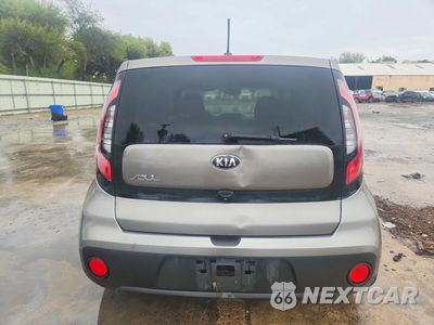 Zdjęcie 6 z 12 samochodu: 2018 KIA SOUL BASE VIN:KNDJN2A29J7566491 - miniatura