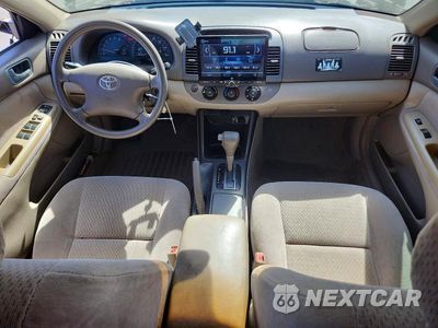 Zdjęcie 8 z 13 samochodu: 2003 TOYOTA CAMRY LE V6 VIN:4T1BF32K33U555105 - miniatura