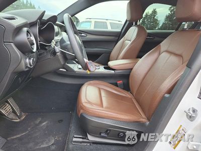 Zdjęcie 7 z 14 samochodu: 2022 ALFA ROMEO STELVIO TI VIN:ZASPAKBN0N7D46779 - miniatura