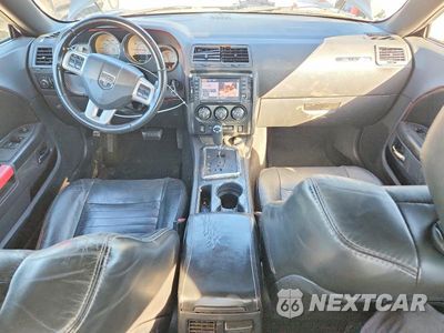 Zdjęcie 8 z 12 samochodu: 2013 DODGE CHALLENGER SXT VIN:2C3CDYAG8DH531223 - miniatura