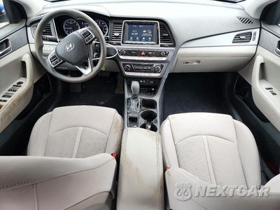 Zdjęcie 8 z 12 samochodu: 2018 HYUNDAI SONATA SE VIN:5NPE24AF4JH692911 - miniatura