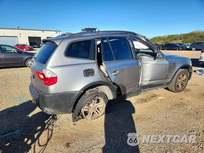 Trzecie zdjęcie samochodu z tyłu: 2004 BMW X3 2.5I VIN:WBXPA73414WB26282 - miniatura