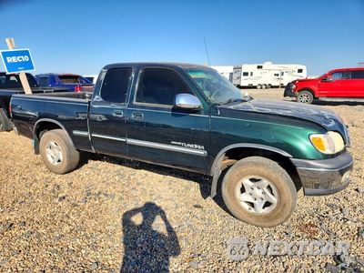 Czwarte zdjęcie samochodu z boku: 2002 TOYOTA TUNDRA SR5 V8 VIN:5TBRT34182S236813 - miniatura