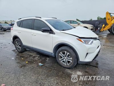Czwarte zdjęcie samochodu z boku: 2018 TOYOTA RAV4 LE VIN:JTMZFREV6JD131166 - miniatura
