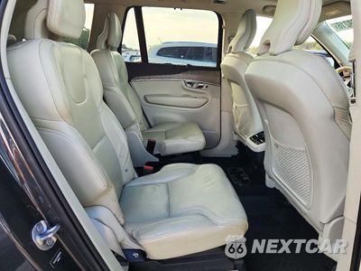 Zdjęcie 10 z 12 samochodu: 2022 VOLVO XC60 T6 INSCRIPTION VIN:YV4A221L2N1829248 - miniatura