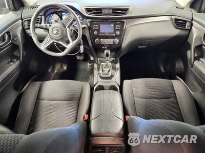Zdjęcie 8 z 13 samochodu: 2017 NISSAN ROGUE SPORT S VIN:JN1BJ1CR6HW134870 - miniatura
