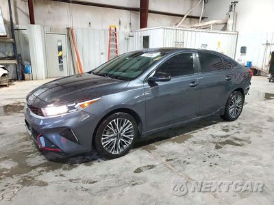 2023 KIA FORTE GT LINE 3KPF54AD5PE663652 - główne zdjęcie licytacji z USA - miniatura