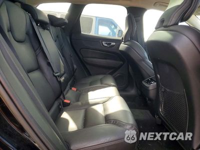 Zdjęcie 11 z 13 samochodu: 2023 VOLVO XC60 ULTIMATE VIN:YV4062RA7P1205743 - miniatura