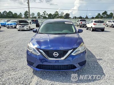 Piąte zdjęcie samochodu w środku: 2017 NISSAN SENTRA S VIN:3N1AB7AP4HY291898 - miniatura