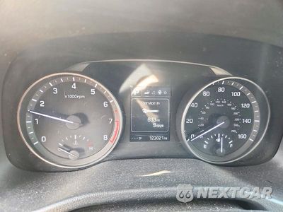 Zdjęcie 9 z 13 samochodu: 2018 HYUNDAI ELANTRA SEL VIN:KMHD84LFXJU473623 - miniatura