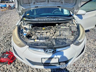 Zdjęcie 11 z 12 samochodu: 2015 HYUNDAI ELANTRA SE VIN:5NPDH4AE9FH644555 - miniatura