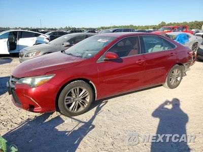 2015 TOYOTA CAMRY SE 4T1BF1FK5FU887386 - główne zdjęcie licytacji z USA - miniatura