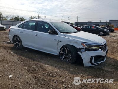 Czwarte zdjęcie samochodu z boku: 2021 VOLKSWAGEN PASSAT R-LINE VIN:1VWMA7A31MC011963 - miniatura