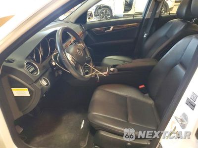 Zdjęcie 7 z 12 samochodu: 2013 MERCEDES-BENZ C 300 4MATIC VIN:WDDGF8AB6DR270112 - miniatura
