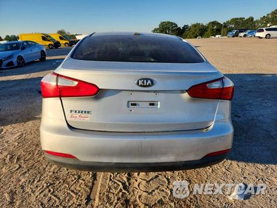 Zdjęcie 6 z 13 samochodu: 2015 KIA FORTE LX VIN:KNAFX4A67F5343591 - miniatura