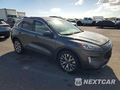 Czwarte zdjęcie samochodu z boku: 2020 FORD ESCAPE TITANIUM VIN:1FMCU9J98LUA81101 - miniatura