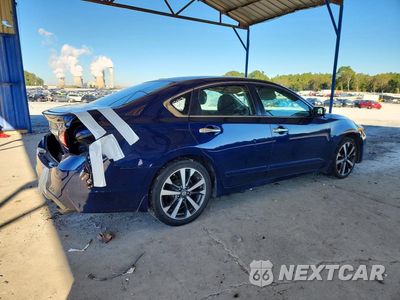 Trzecie zdjęcie samochodu z tyłu: 2016 NISSAN ALTIMA 2.5 SR VIN:1N4AL3AP1GC127928 - miniatura