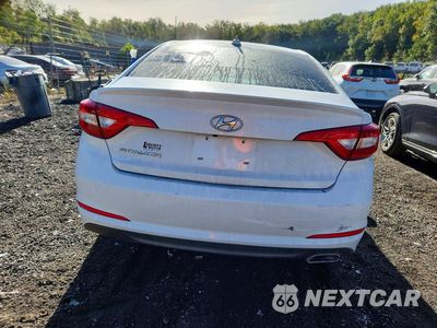 Zdjęcie 6 z 12 samochodu: 2016 HYUNDAI SONATA SE VIN:5NPE24AFXGH355328 - miniatura