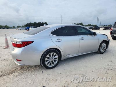 Trzecie zdjęcie samochodu z tyłu: 2013 LEXUS ES 300H VIN:JTHBW1GG7D2029651 - miniatura