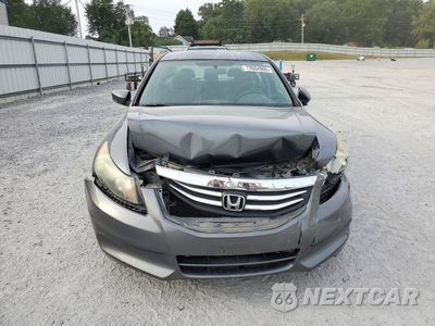 Piąte zdjęcie samochodu w środku: 2011 HONDA ACCORD LXP VIN:1HGCP2F41BA140118 - miniatura