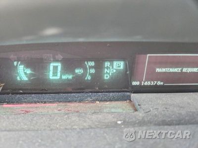 Zdjęcie 9 z 12 samochodu: 2015 TOYOTA PRIUS TWO VIN:JTDKN3DU6F0452438 - miniatura