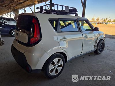 Trzecie zdjęcie samochodu z tyłu: 2016 KIA SOUL BASE VIN:KNDJN2A21G7834300 - miniatura