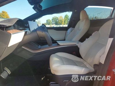 Zdjęcie 7 z 12 samochodu: 2023 TESLA MODEL X VIN:7SAXCDE51PF404005 - miniatura