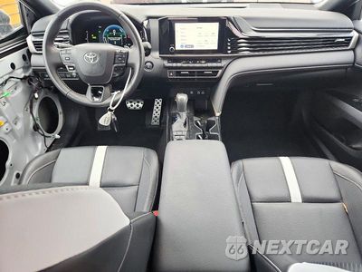 Zdjęcie 8 z 13 samochodu: 2025 TOYOTA CAMRY XSE VIN:4T1DAACKXSU136256 - miniatura