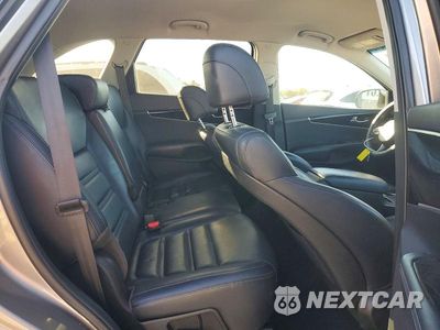Zdjęcie 11 z 14 samochodu: 2017 KIA SORENTO LX VIN:5XYPG4A35HG284712 - miniatura