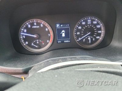 Zdjęcie 9 z 13 samochodu: 2018 HYUNDAI TUCSON SE VIN:KM8J2CA47JU806683 - miniatura