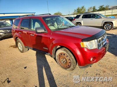 Czwarte zdjęcie samochodu z boku: 2008 FORD ESCAPE XLT VIN:1FMCU93168KE20075 - miniatura