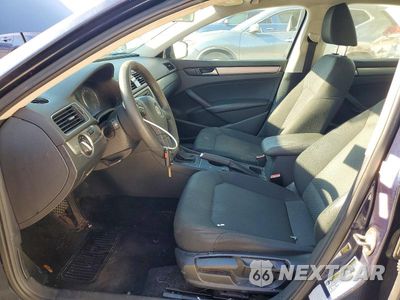 Zdjęcie 7 z 12 samochodu: 2015 VOLKSWAGEN PASSAT S VIN:1VWAT7A37FC065395 - miniatura