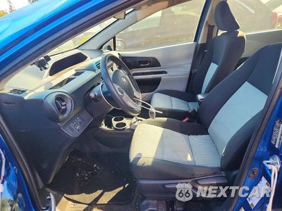Zdjęcie 7 z 13 samochodu: 2014 TOYOTA PRIUS C THREE VIN:JTDKDTB39E1562874 - miniatura