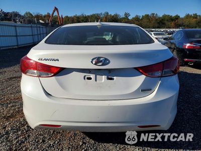 Zdjęcie 6 z 12 samochodu: 2013 HYUNDAI ELANTRA LIMITED VIN:5NPDH4AEXDH246266 - miniatura