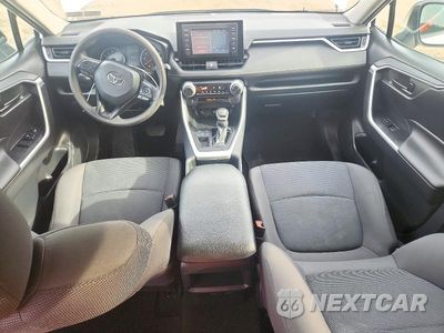 Zdjęcie 8 z 12 samochodu: 2019 TOYOTA RAV4 LE VIN:2T3H1RFV7KC021077 - miniatura