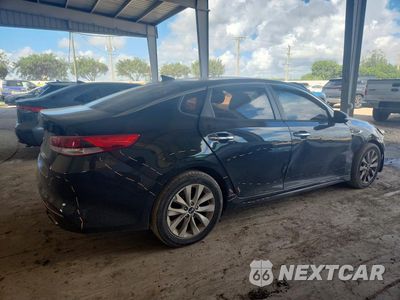 Trzecie zdjęcie samochodu z tyłu: 2017 KIA OPTIMA LX VIN:5XXGT4L33HG131789 - miniatura
