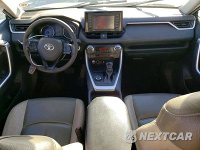 Zdjęcie 8 z 11 samochodu: 2021 TOYOTA RAV4 XLE VIN:4T3RWRFV1MU022250 - miniatura