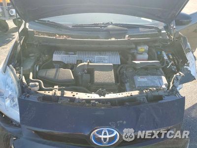 Zdjęcie 11 z 12 samochodu: 2010 TOYOTA PRIUS IV VIN:JTDKN3DU9A0178029 - miniatura