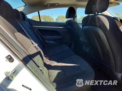 Zdjęcie 10 z 12 samochodu: 2020 HYUNDAI ELANTRA VALUE EDITION VIN:5NPD84LF9LH629622 - miniatura